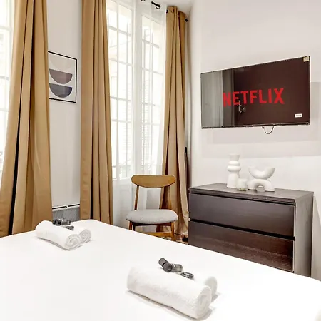 Appartamento Elegant Pres Du Jardin Du Luxembourg Parigi